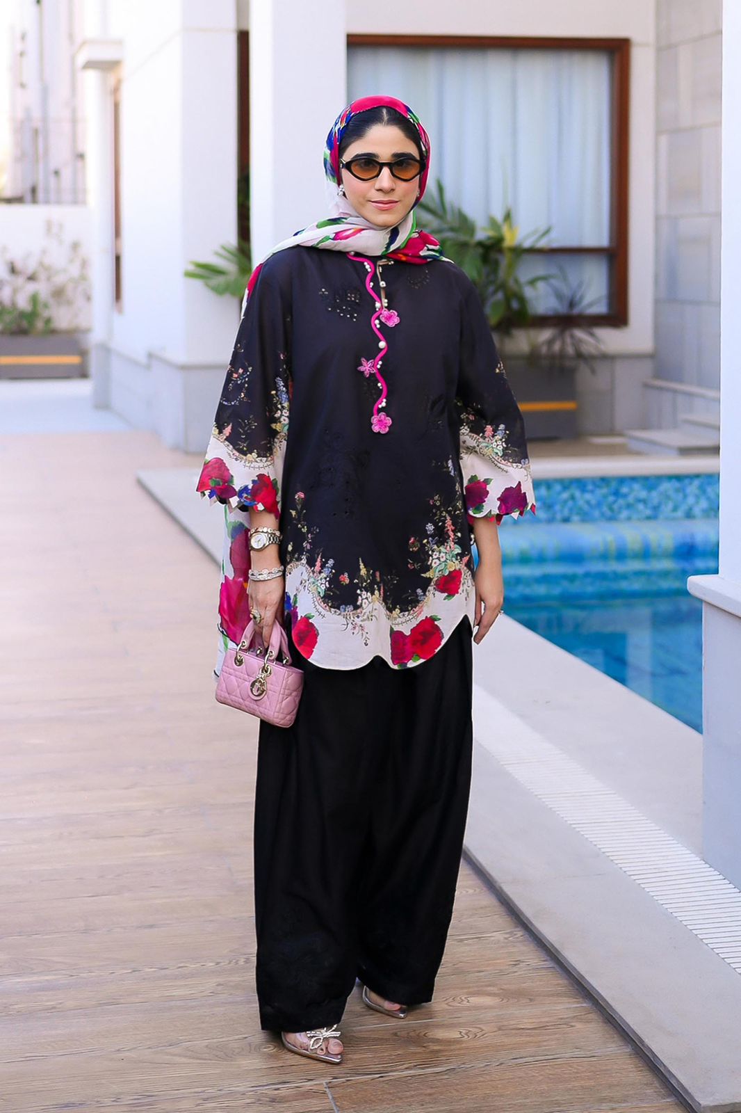 Sana Safinaz Lawn 3pc suite